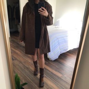 AMAZING oversized leather brown coat